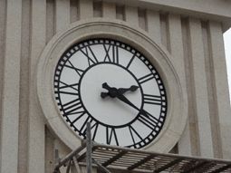 劍橋幼稚園 造行大型時鐘